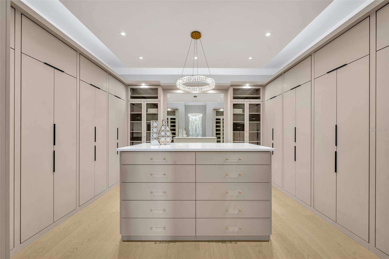 Image 27 of 62 For 550 Palmer Avenue