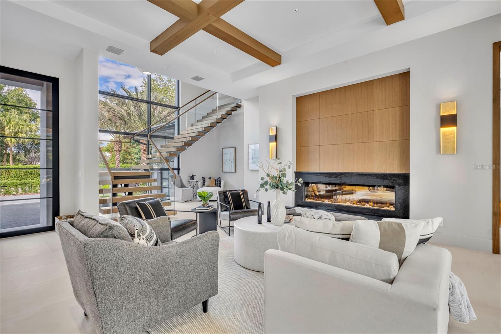 Image 7 of 62 For 550 Palmer Avenue