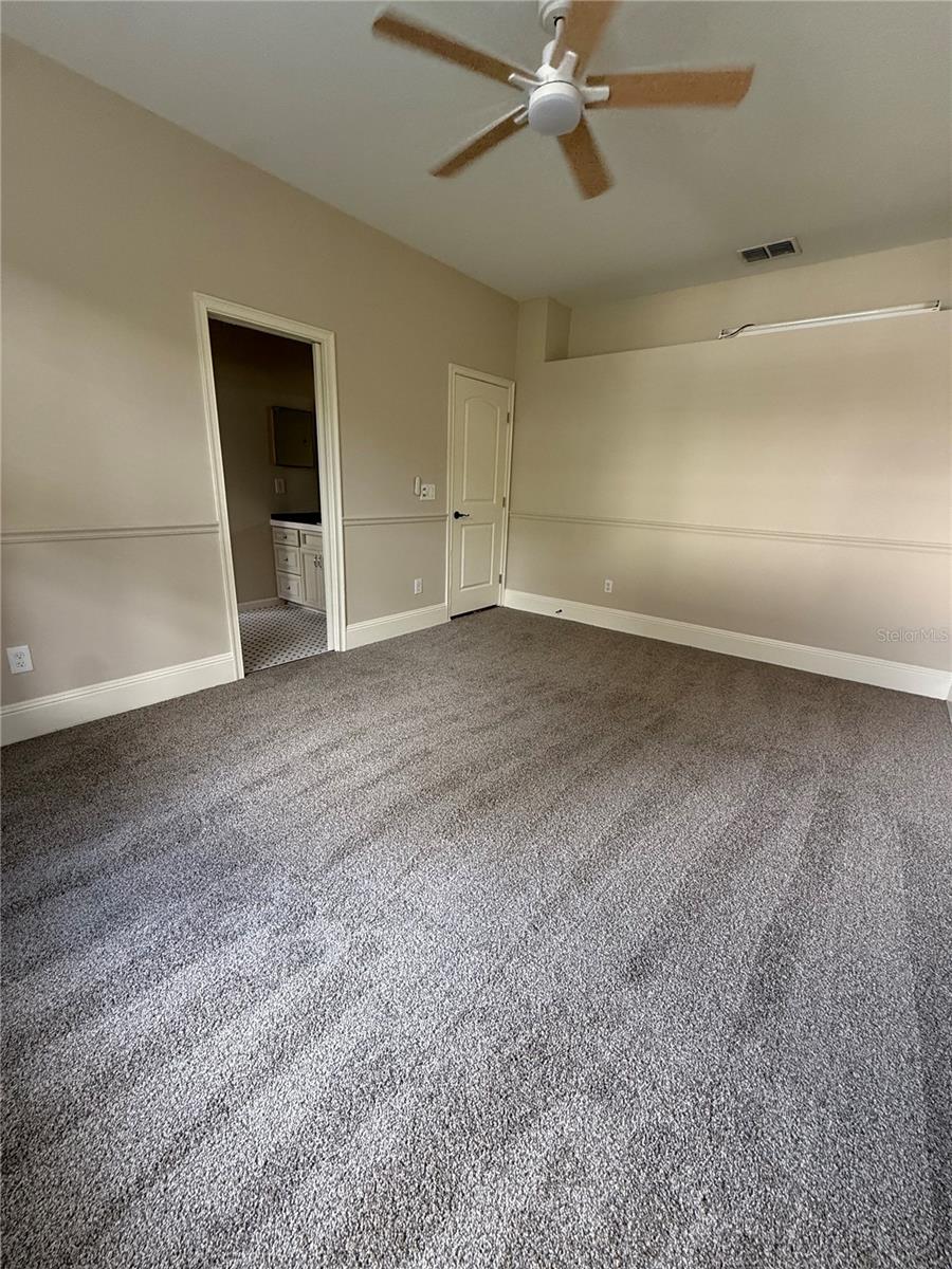 Image 23 of 42 For 708 Palenci Court
