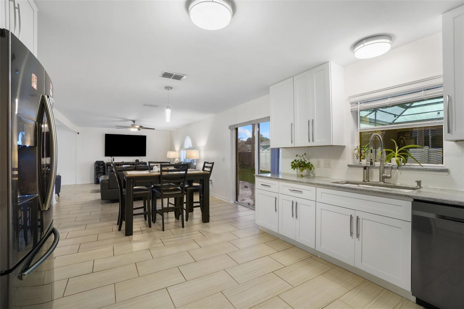 Image 16 of 40 For 3020 Norvell Court