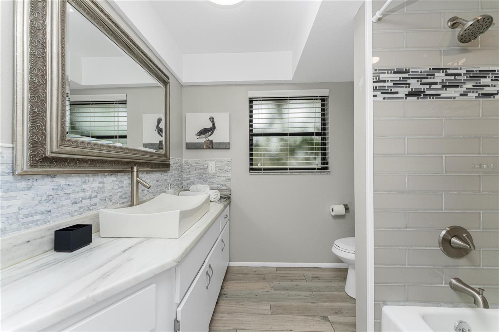 Image 30 of 63 For 88 Oakland Hills Place