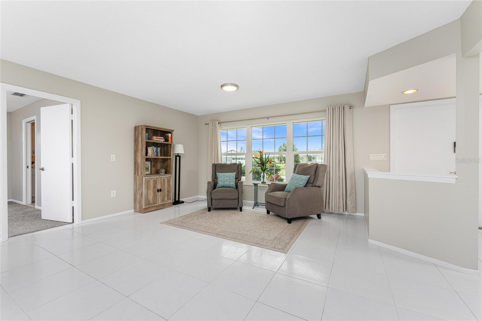 Image 52 of 63 For 88 Oakland Hills Place