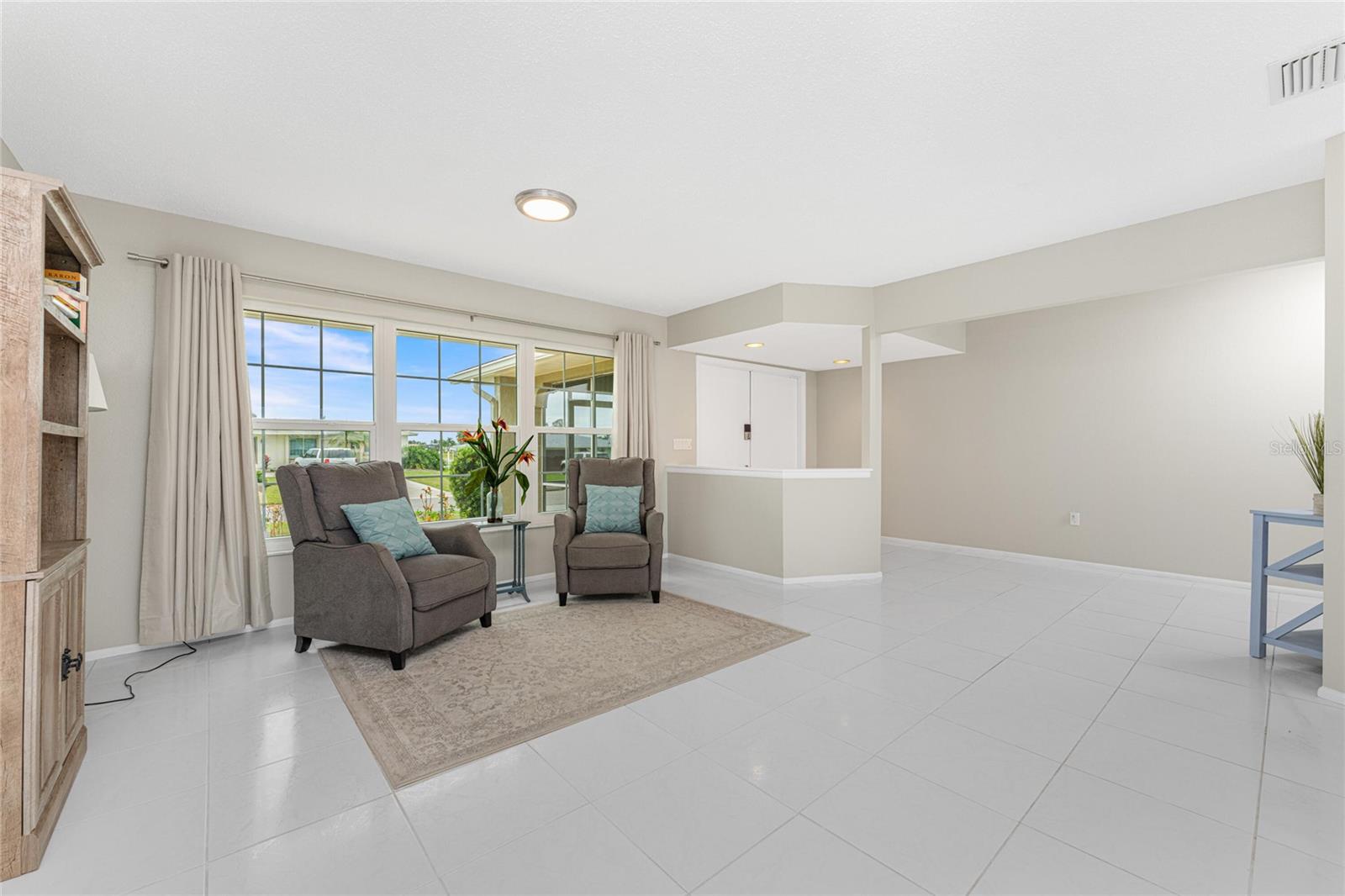 Image 53 of 63 For 88 Oakland Hills Place