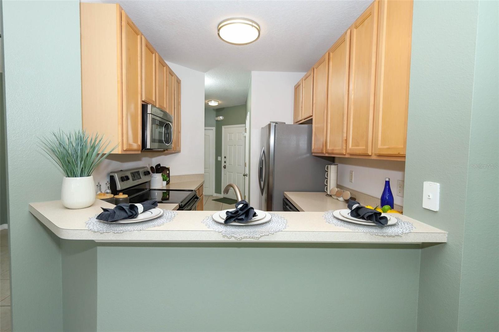 Image 13 of 66 For 528 Bexley Drive