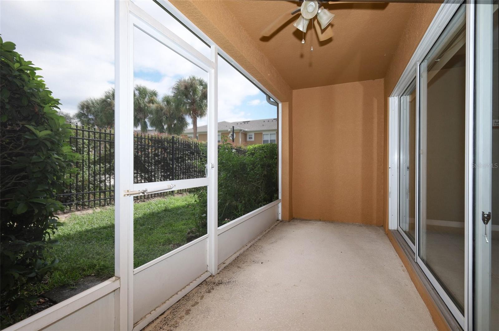 Image 22 of 66 For 528 Bexley Drive