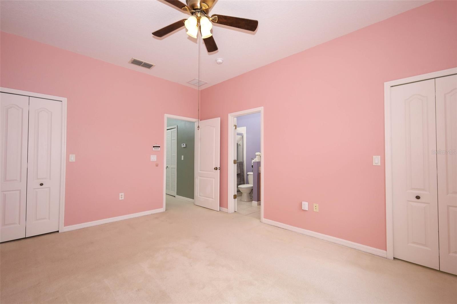 Image 30 of 66 For 528 Bexley Drive