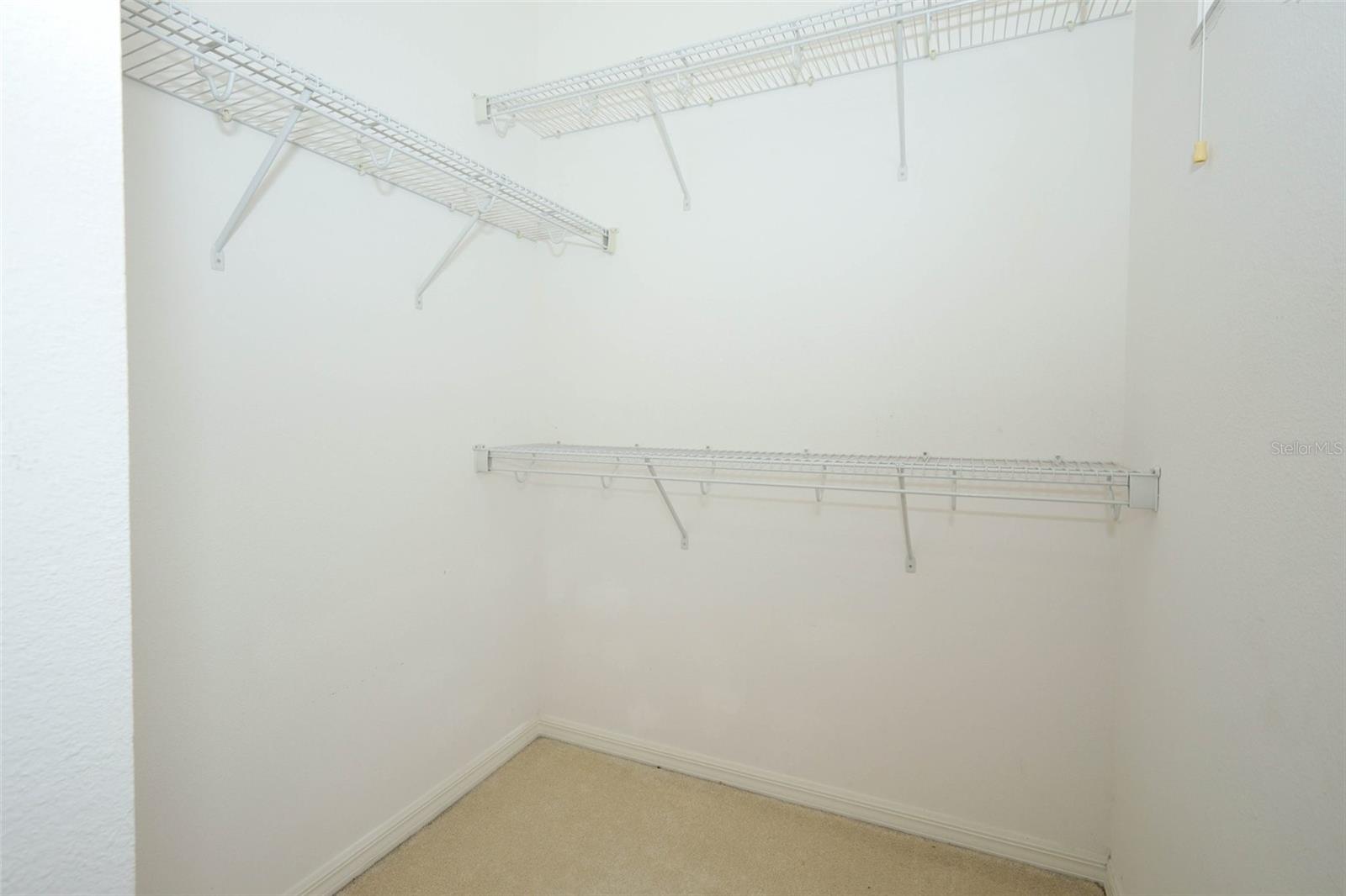 Image 31 of 66 For 528 Bexley Drive