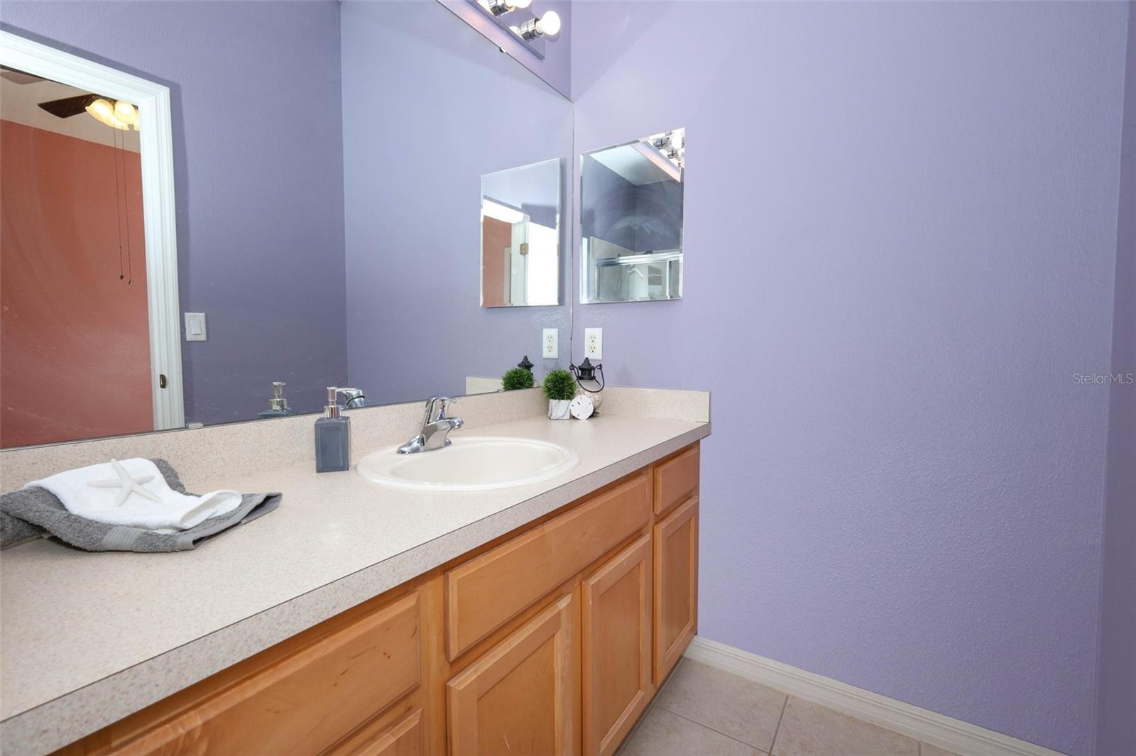 Image 32 of 66 For 528 Bexley Drive