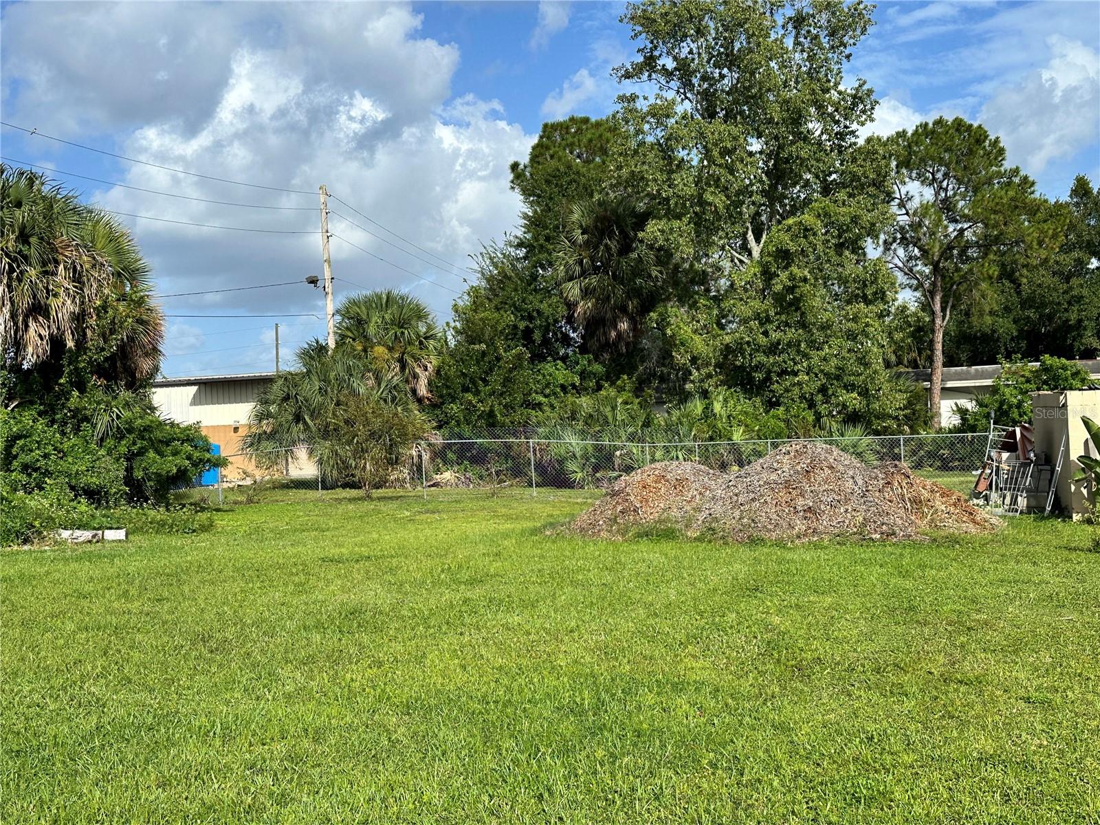 Image 10 of 23 For 3965 Silver Star Road E