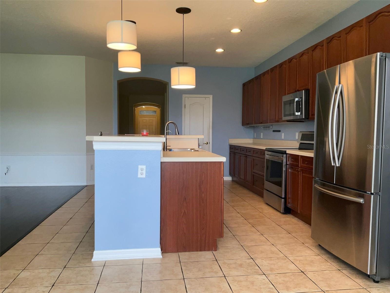 Image 10 of 35 For 12824 Penshurst Lane