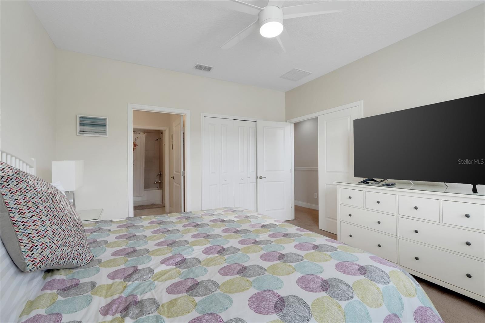 Image 20 of 48 For 317 Captiva Drive