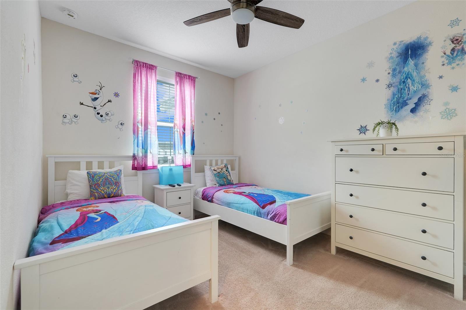 Image 25 of 48 For 317 Captiva Drive