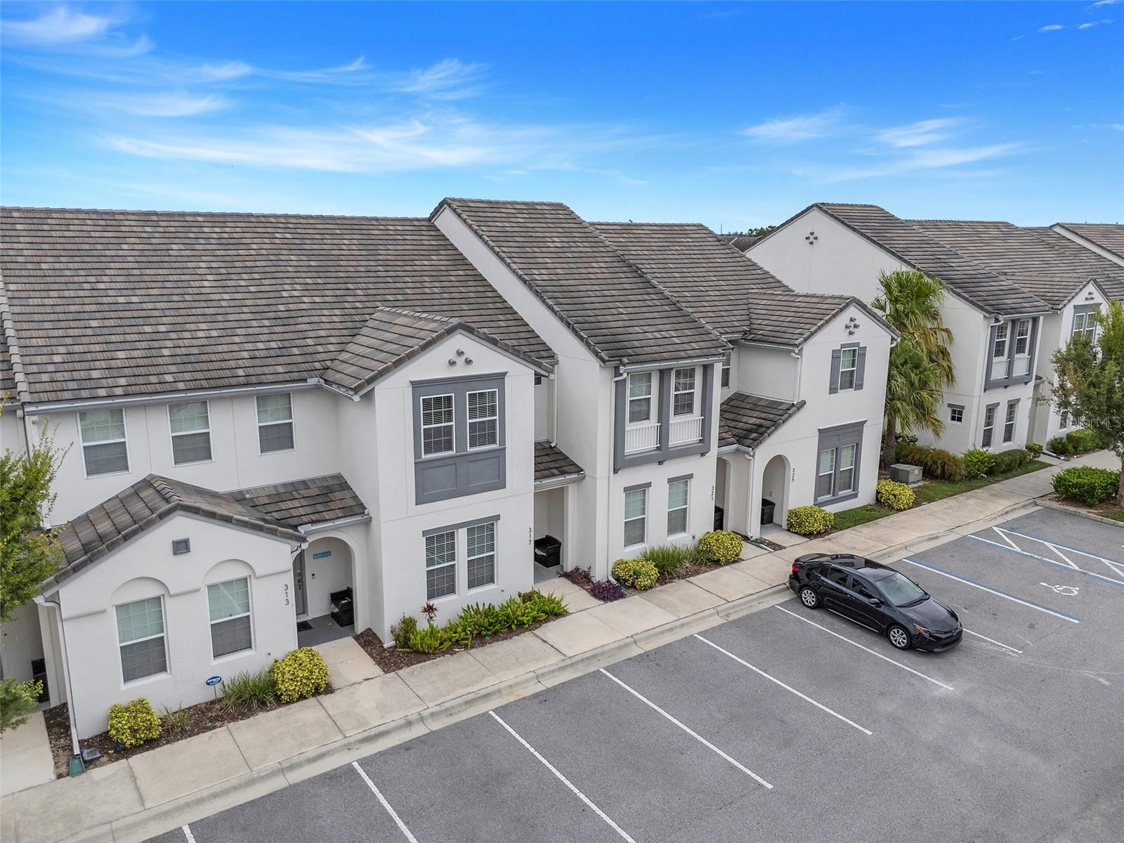 Image 3 of 48 For 317 Captiva Drive