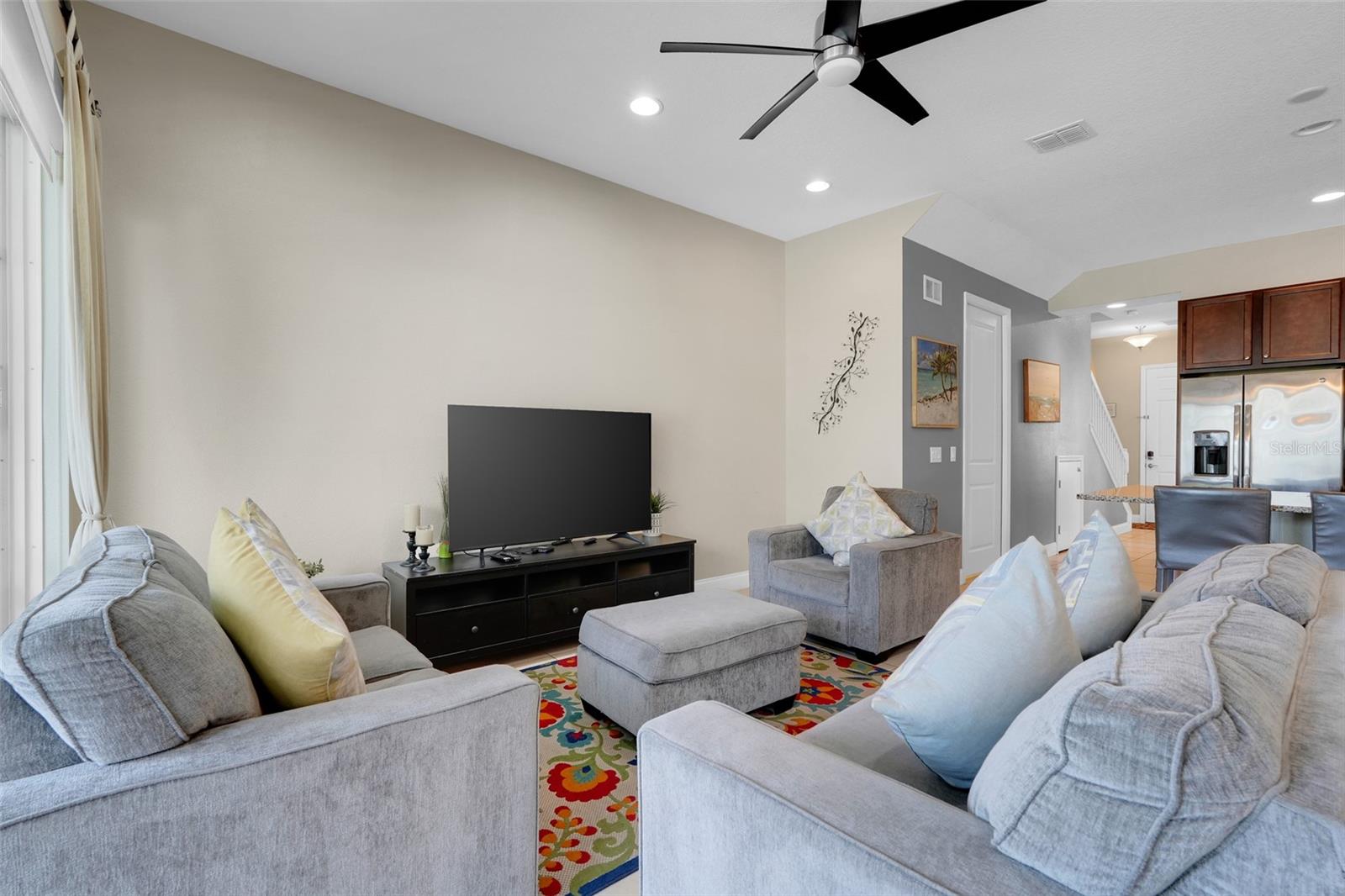 Image 7 of 48 For 317 Captiva Drive