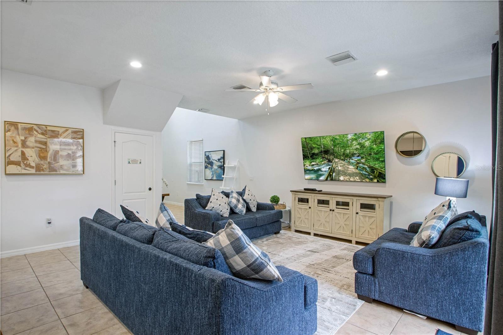 Image 7 of 56 For 1505 Mumbai Way