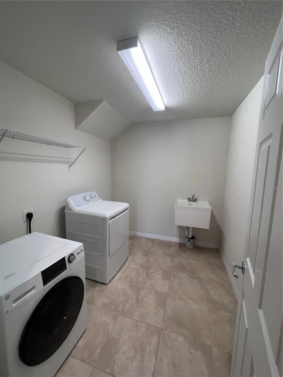 Image 15 of 30 For 3596 Vega Creek Drive