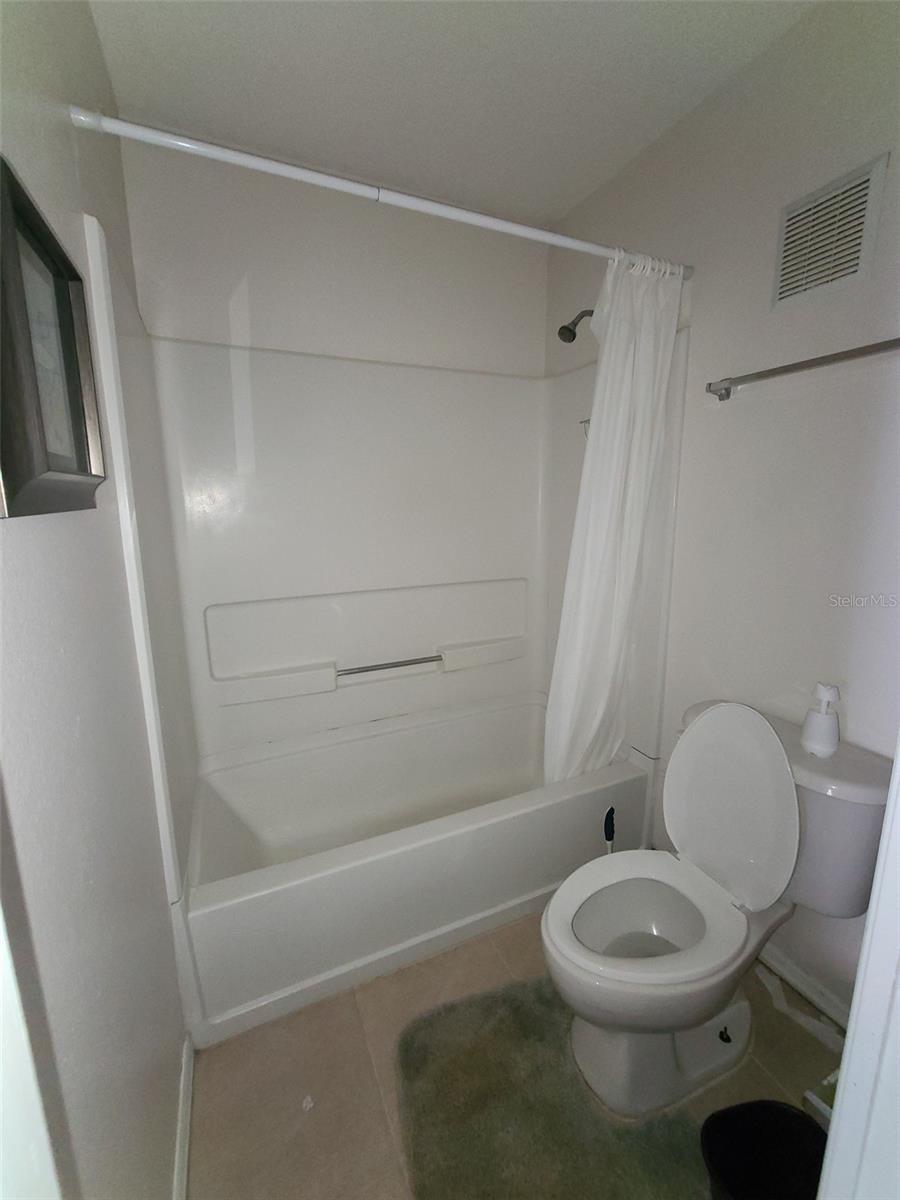 Image 10 of 18 For 8840 Grand Palms Circle A