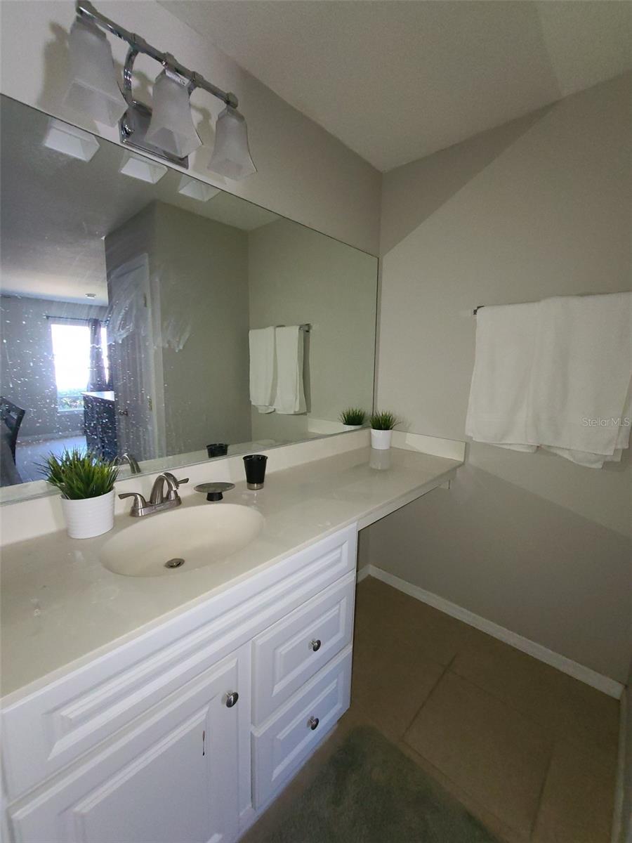 Image 11 of 18 For 8840 Grand Palms Circle A