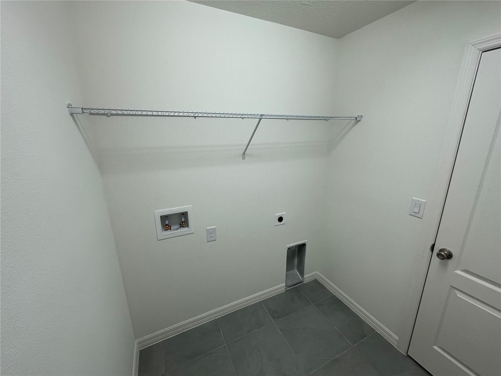 Image 21 of 33 For 1226 Augustus Drive