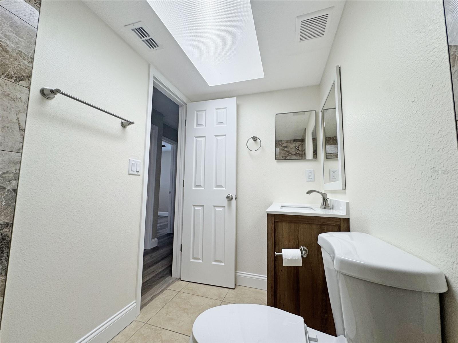 Image 12 of 28 For 1609 Stocking Street