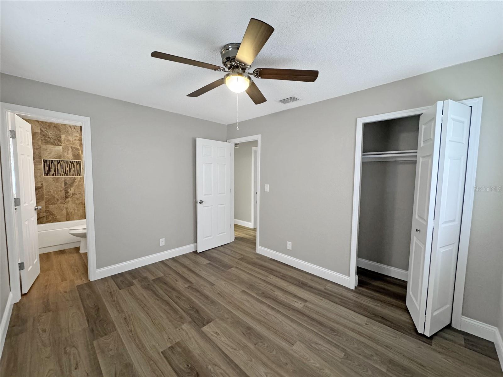 Image 15 of 28 For 1609 Stocking Street