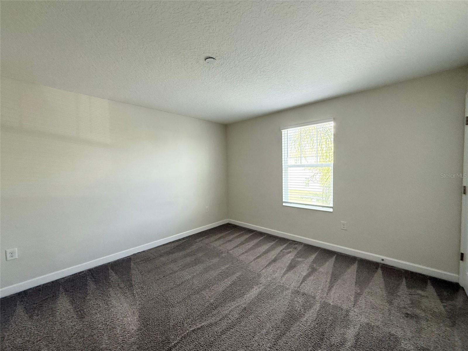 Image 5 of 15 For 7602 Summerlake Groves Street