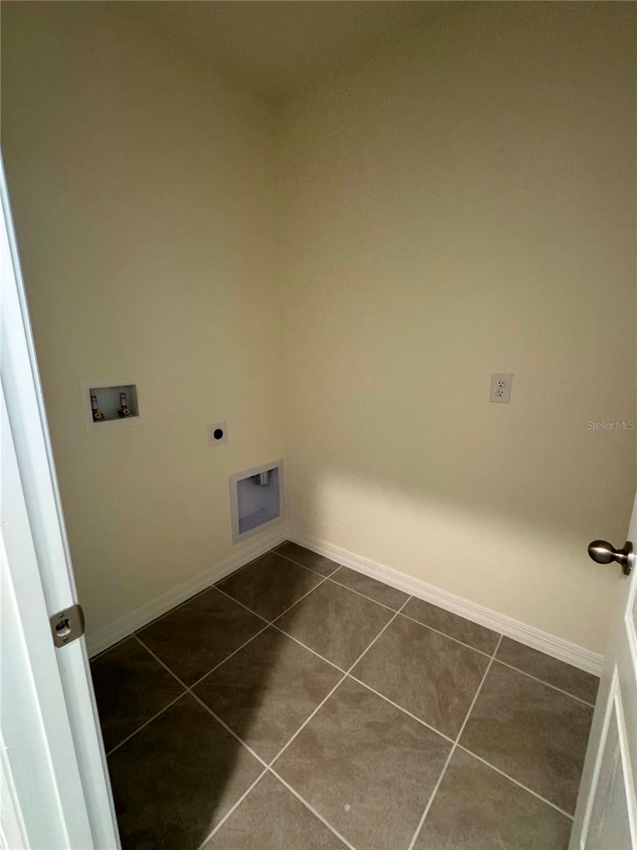 Image 10 of 17 For 4856 Cranberry