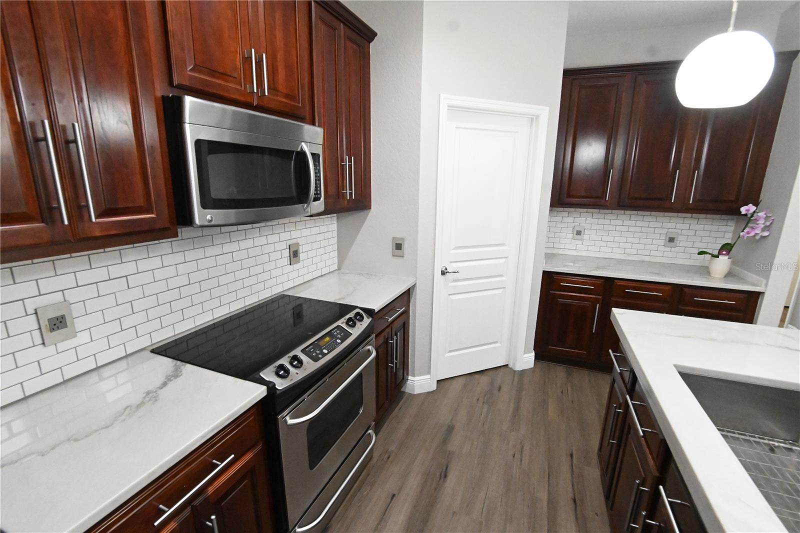 Image 5 of 29 For 7702 Anselmo Lane