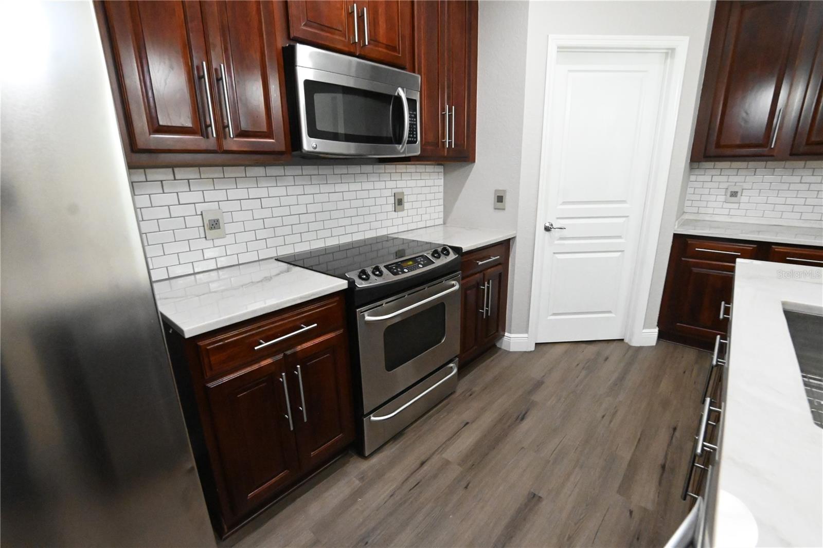 Image 8 of 29 For 7702 Anselmo Lane