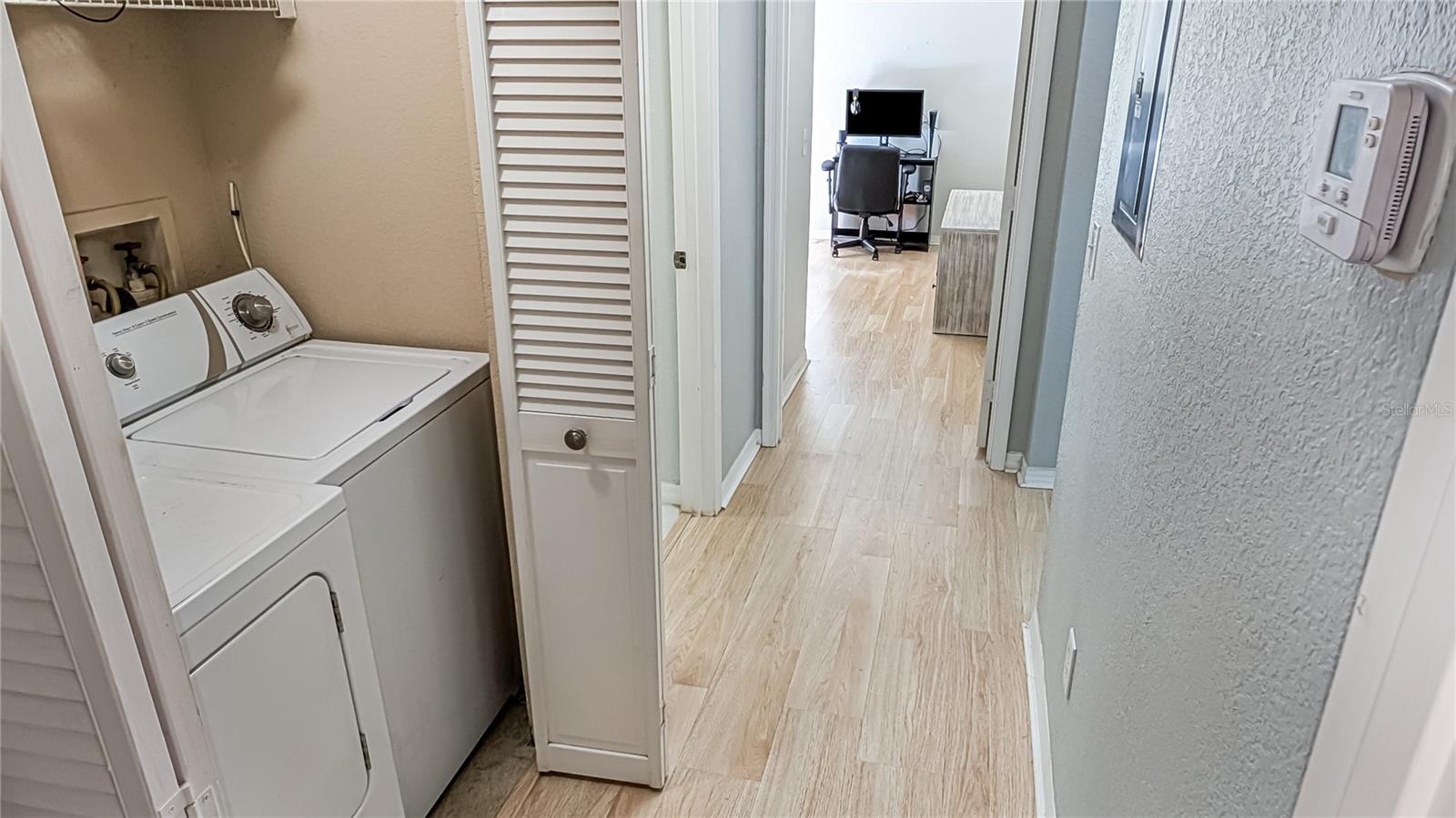 Image 15 of 21 For 6324 Raleigh Street 712