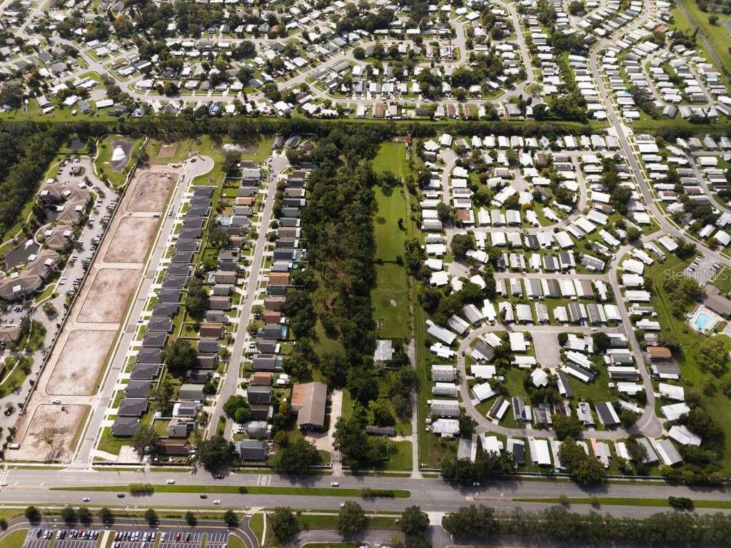 Image 11 of 17 For 6250 Pershing Avenue
