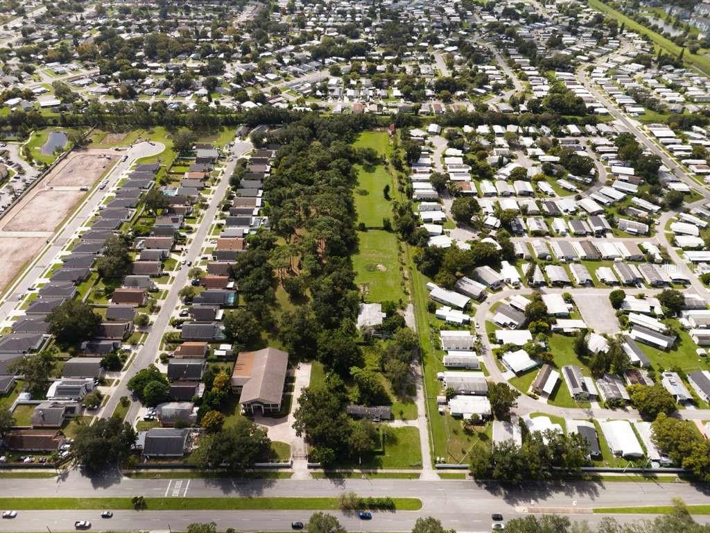 Image 5 of 17 For 6250 Pershing Avenue