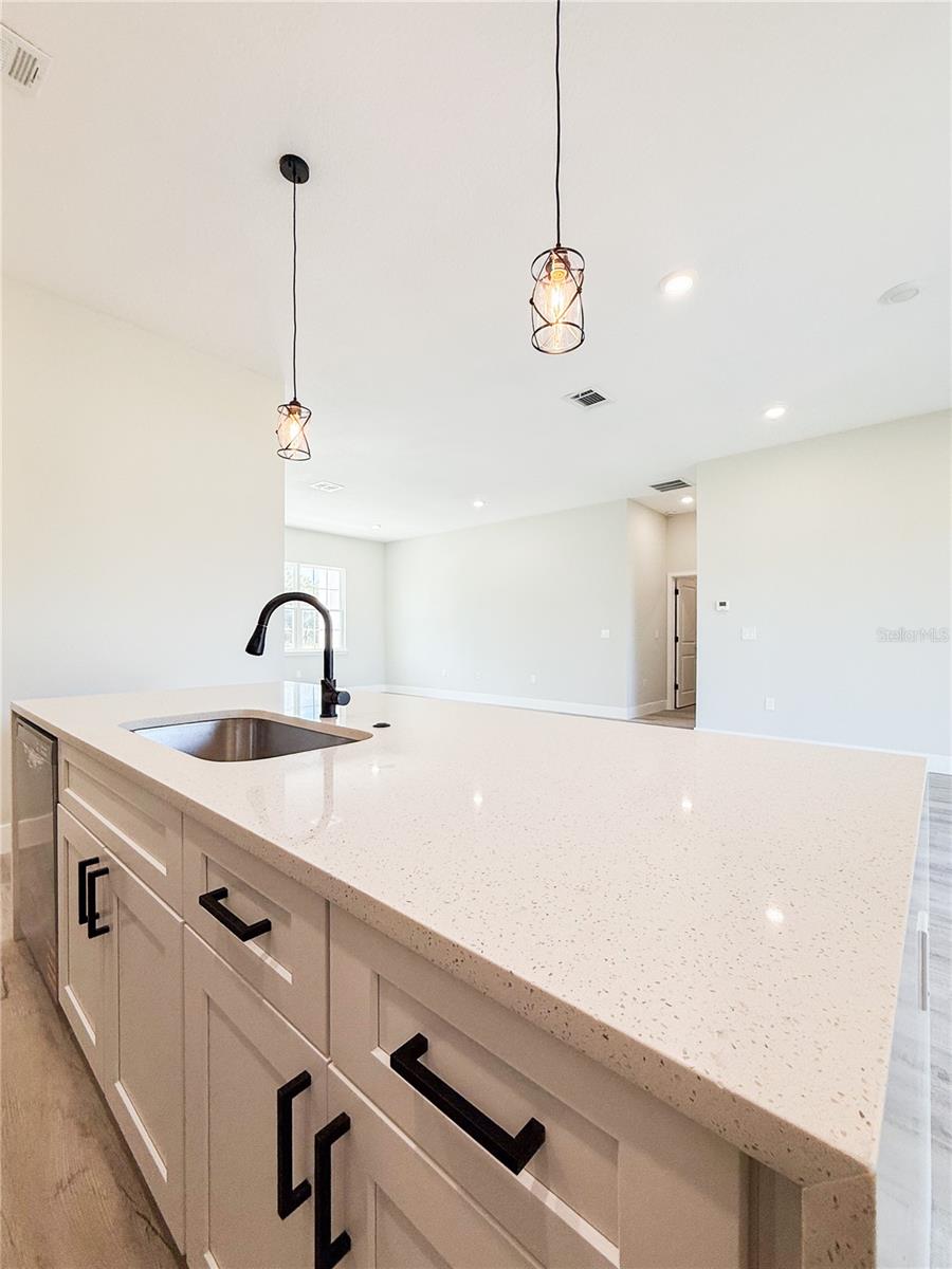 Image 10 of 34 For 6243 133rd Street Road