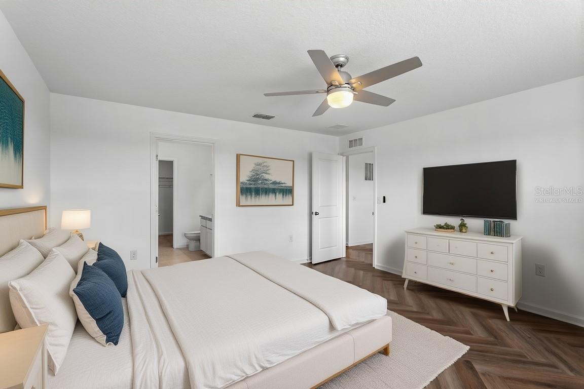 Image 25 of 39 For 2121 Treasure Hill Street