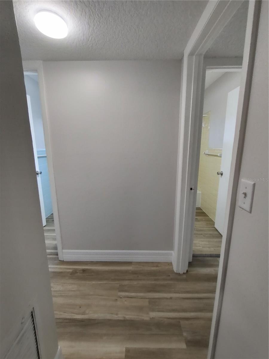 Image 15 of 30 For 316 Howry Avenue 4