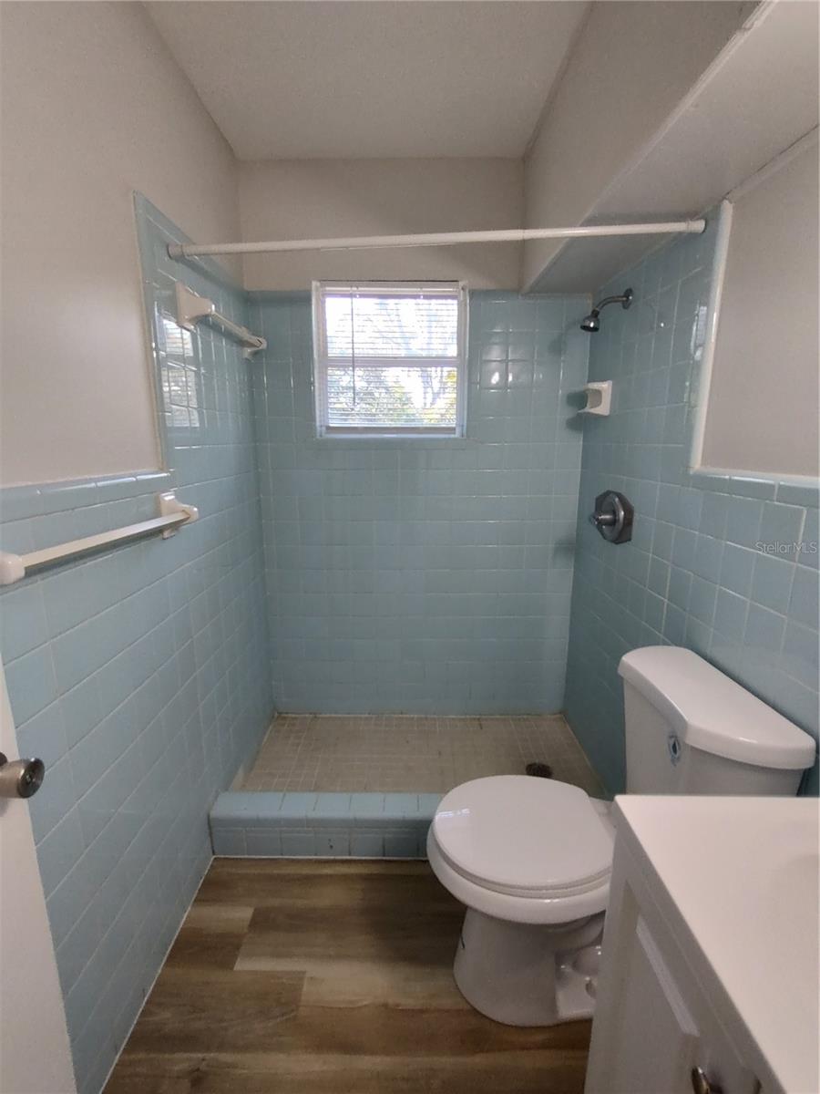 Image 22 of 30 For 316 Howry Avenue 4