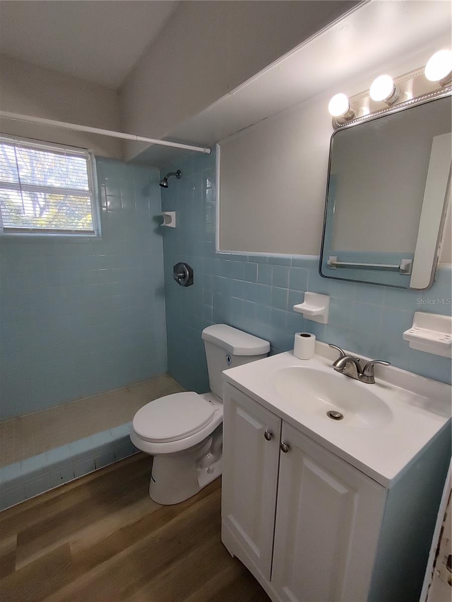 Image 23 of 30 For 316 Howry Avenue 4