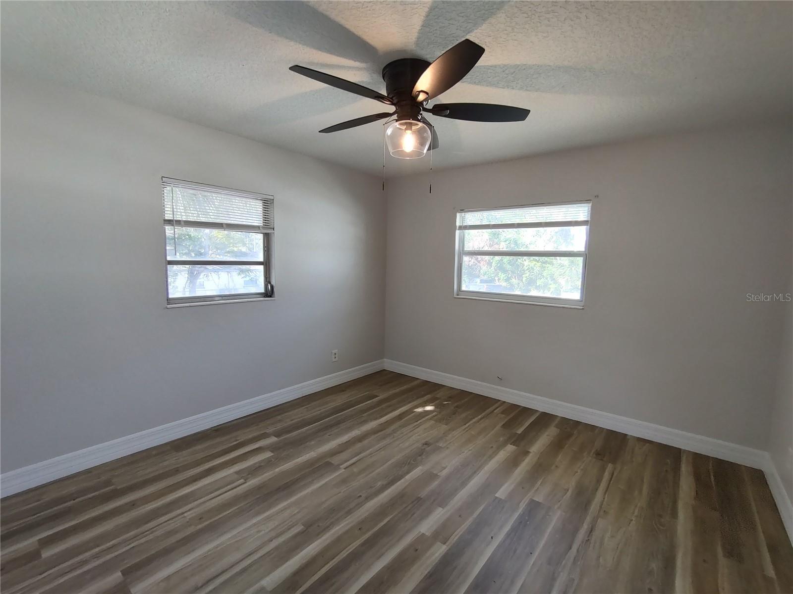 Image 24 of 30 For 316 Howry Avenue 4