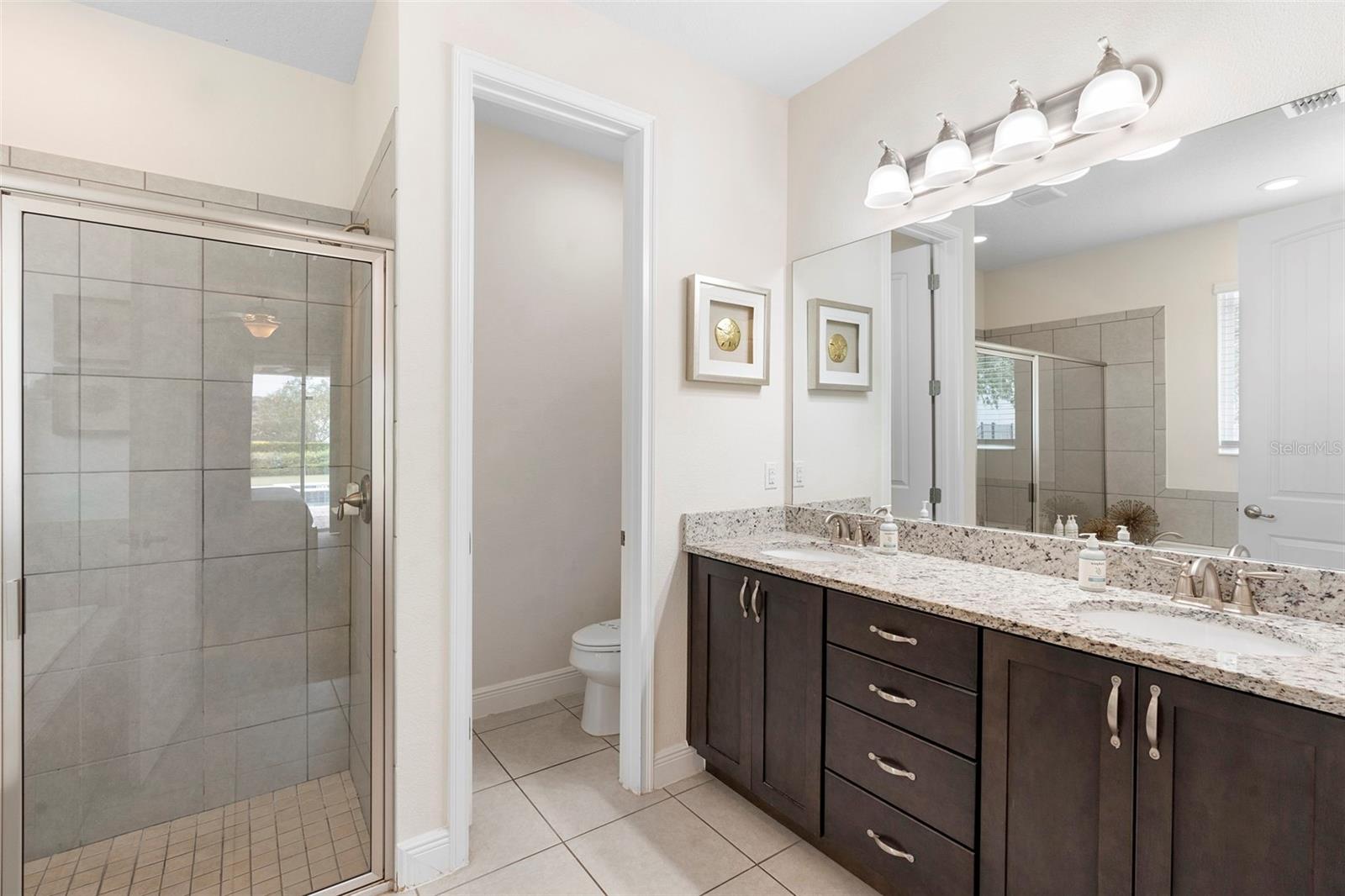 Image 40 of 69 For 7721 Fairfax Drive