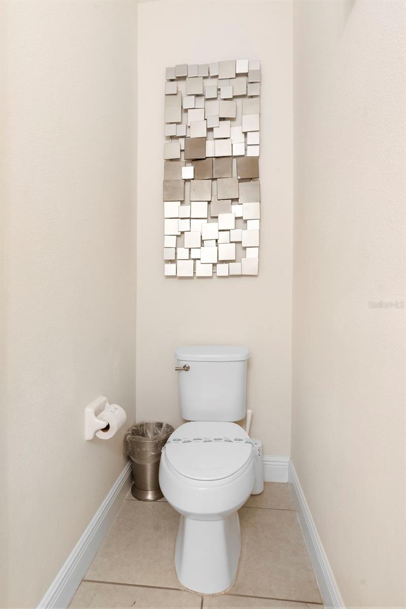Image 41 of 69 For 7721 Fairfax Drive