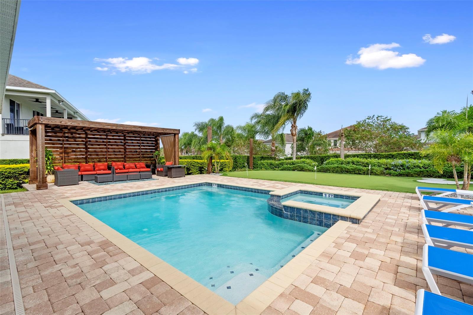 Image 9 of 69 For 7721 Fairfax Drive