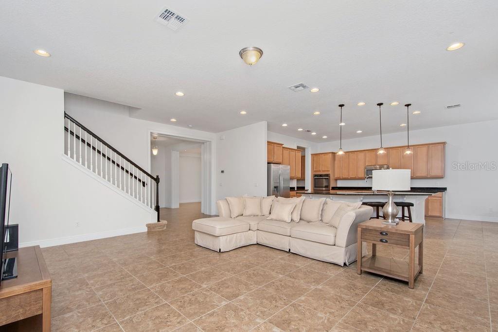 Image 6 of 32 For 17538 Black Rail Street