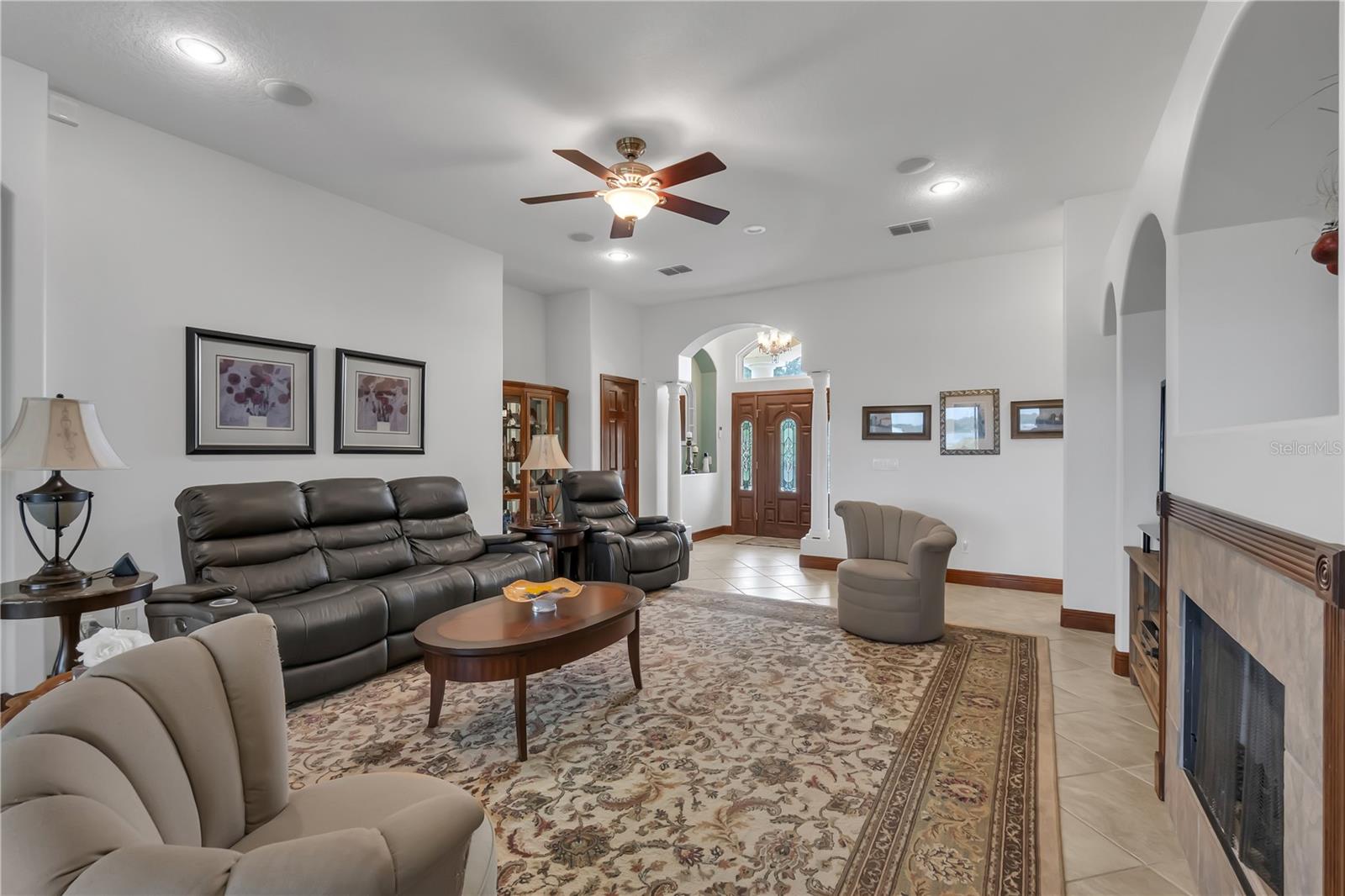 Image 12 of 43 For 6027 Lake Lizzie Drive