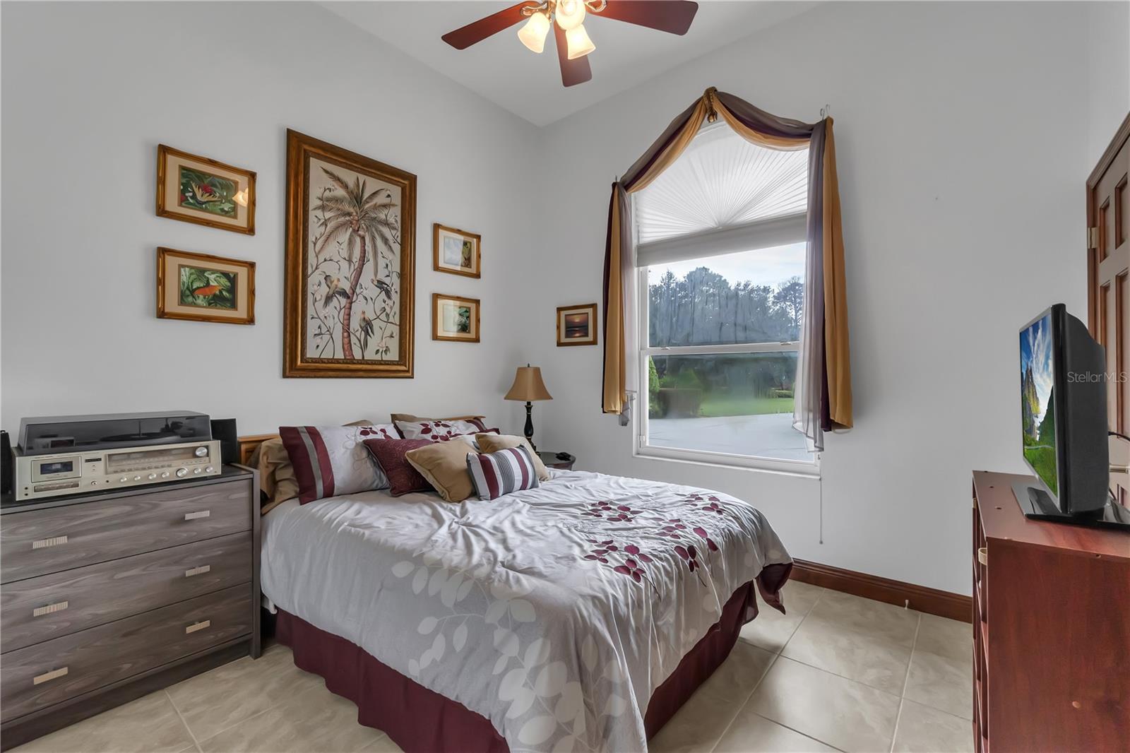 Image 13 of 43 For 6027 Lake Lizzie Drive