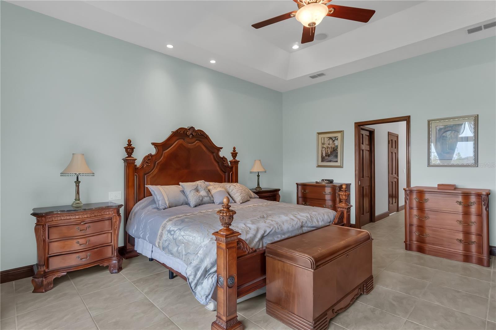 Image 25 of 43 For 6027 Lake Lizzie Drive