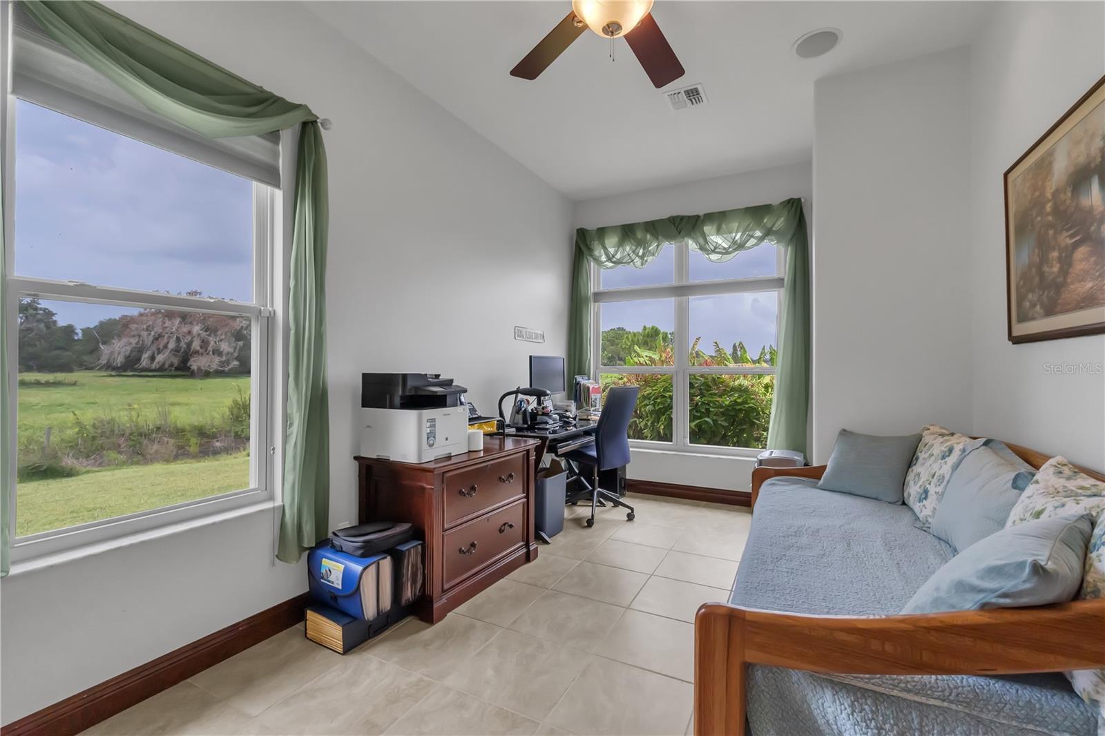 Image 29 of 43 For 6027 Lake Lizzie Drive