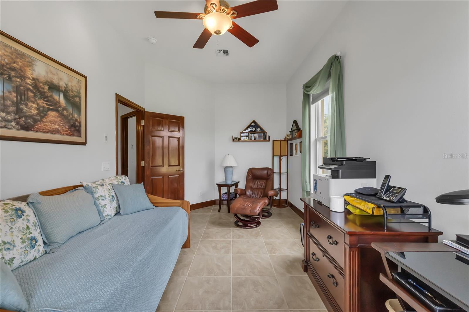 Image 30 of 43 For 6027 Lake Lizzie Drive