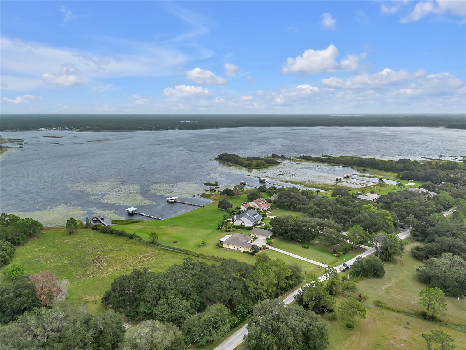 Image 6 of 43 For 6027 Lake Lizzie Drive