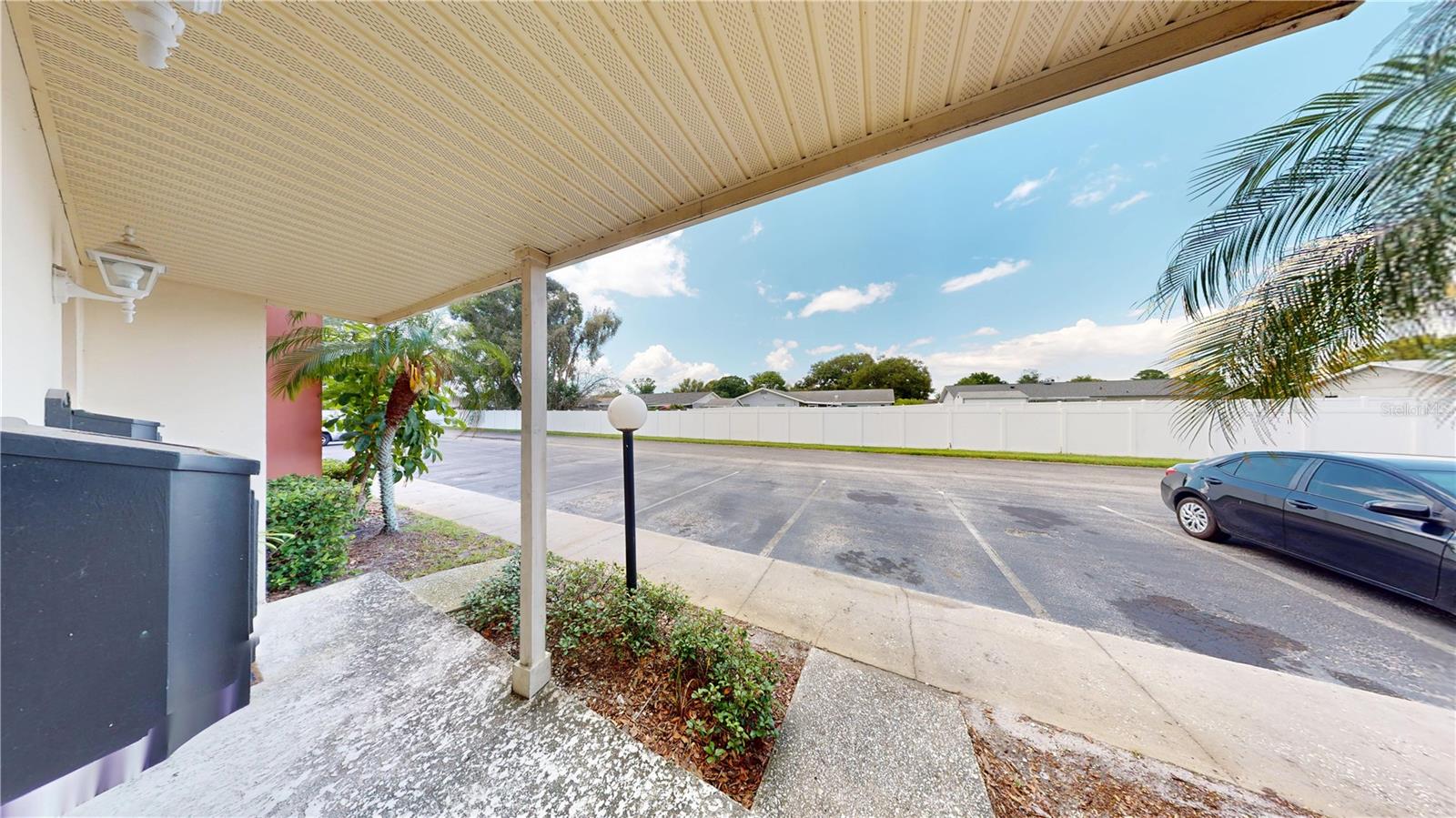 Image 2 of 20 For 4954 Tangerine Avenue 4954