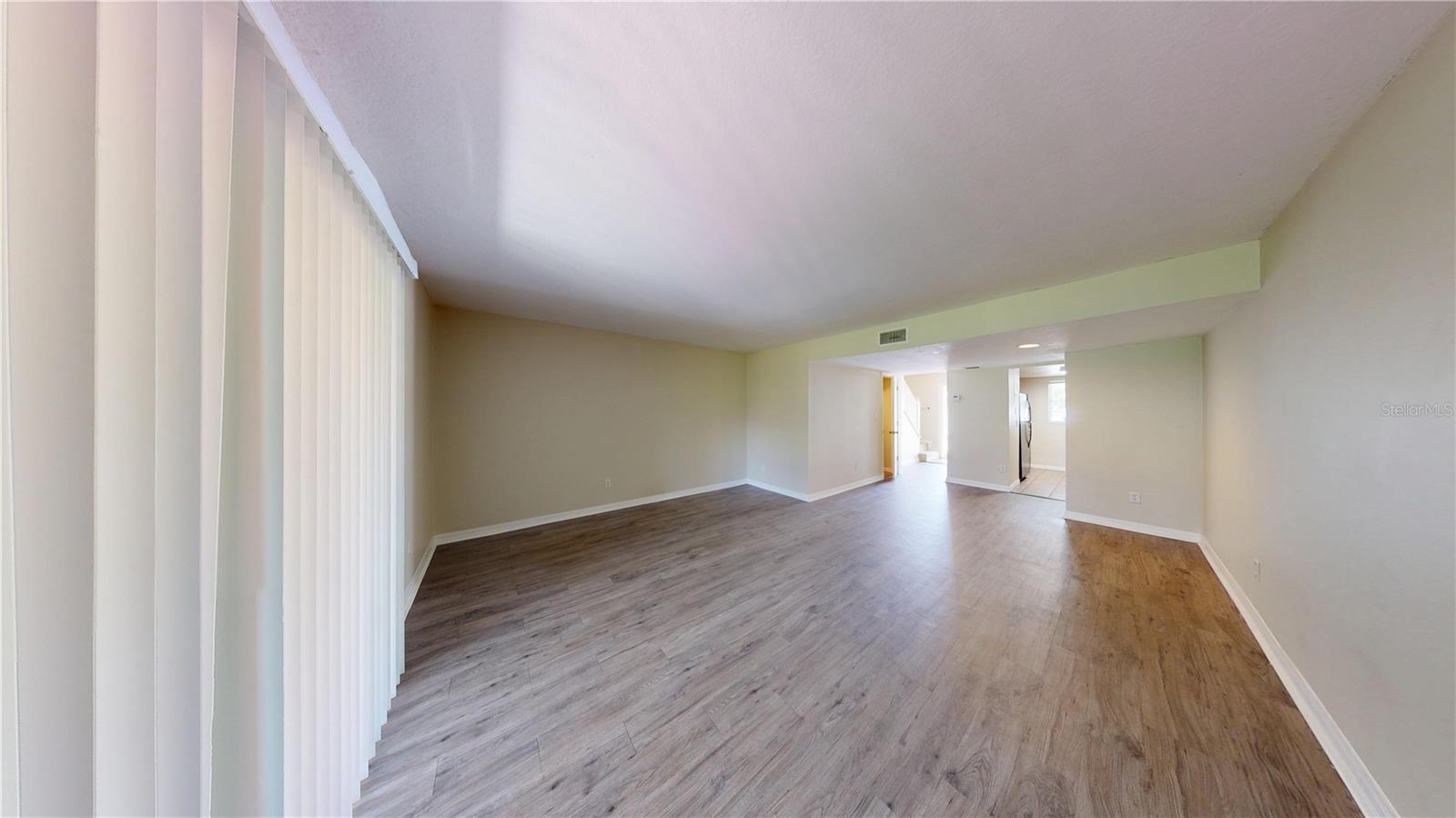 Image 6 of 20 For 4954 Tangerine Avenue 4954